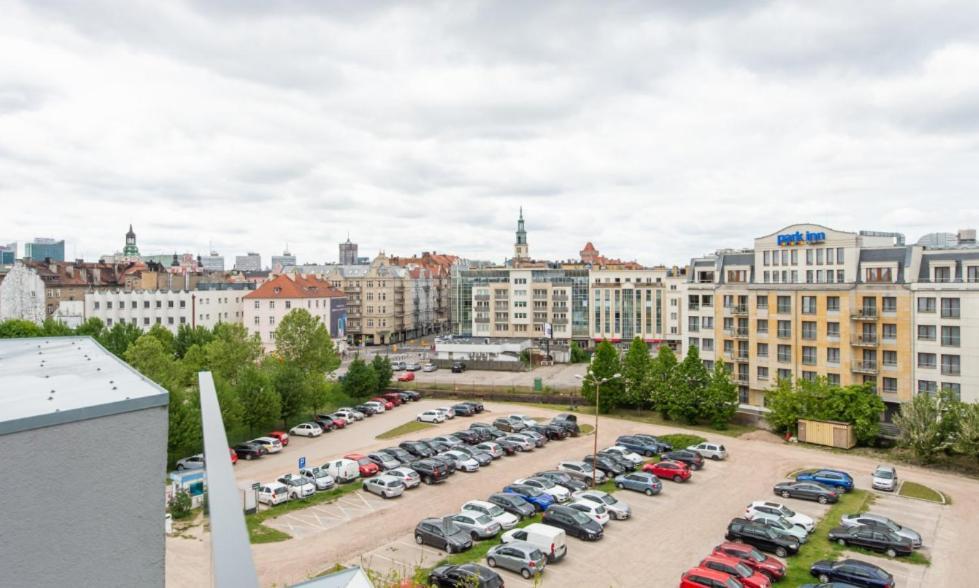 Super-Apartamenty Vip Poznań Extérieur photo
