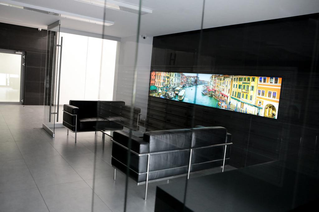 Super-Apartamenty Vip Poznań Extérieur photo