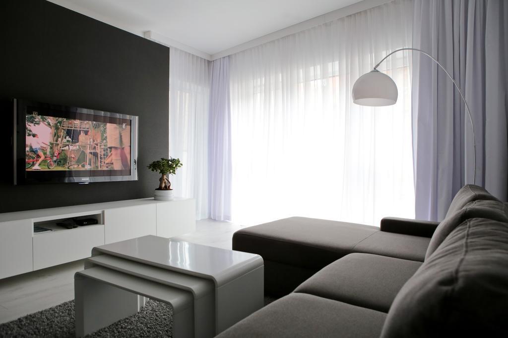 Super-Apartamenty Vip Poznań Extérieur photo